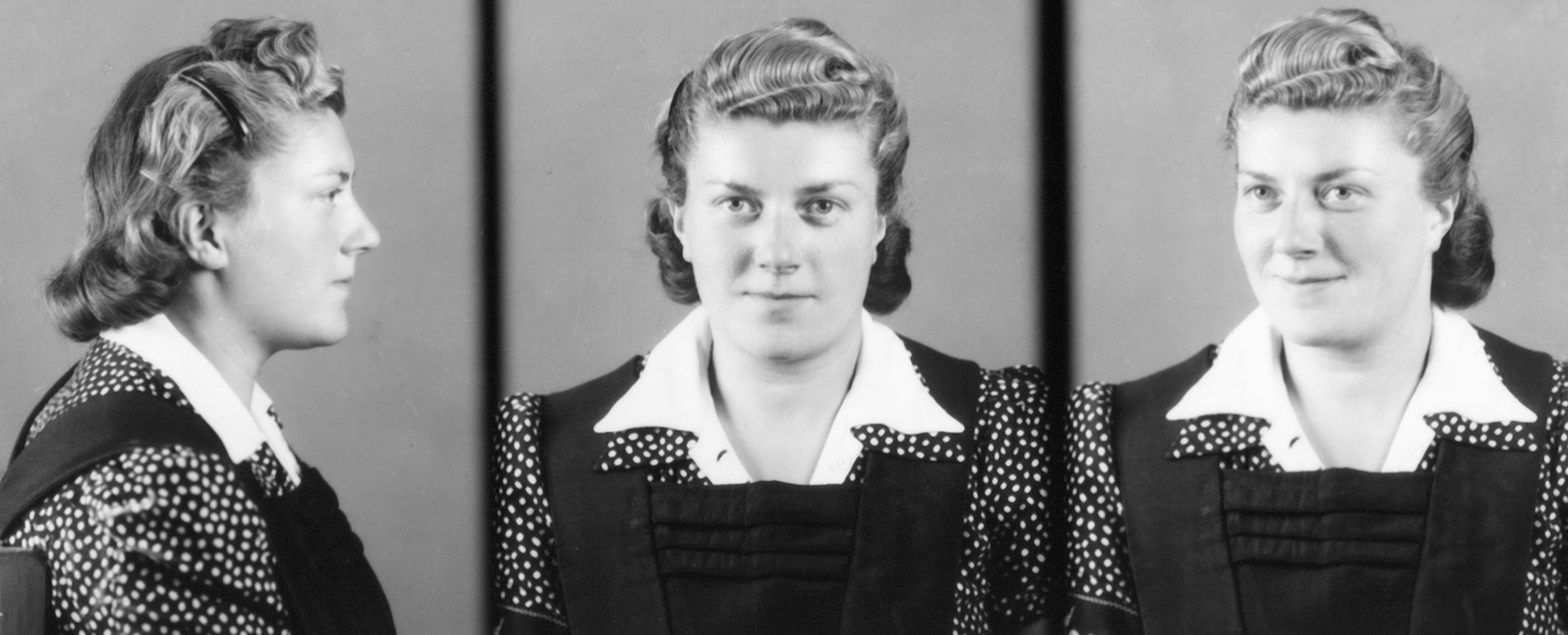 Fotografia rejestracyjna więźniarki ubranej w sukienkę i fartuch w trzech pozach: bokiem, na wprost i z ukosa. Włosy długie, upięte.